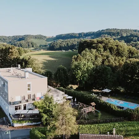 Pensión Ewitsch 13 - Garni