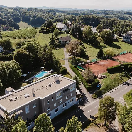 Gæstehus Ewitsch 13 - Hotel Garni 4*