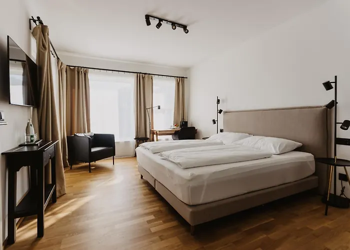 Pensión Ewitsch 13 - Garni 4*