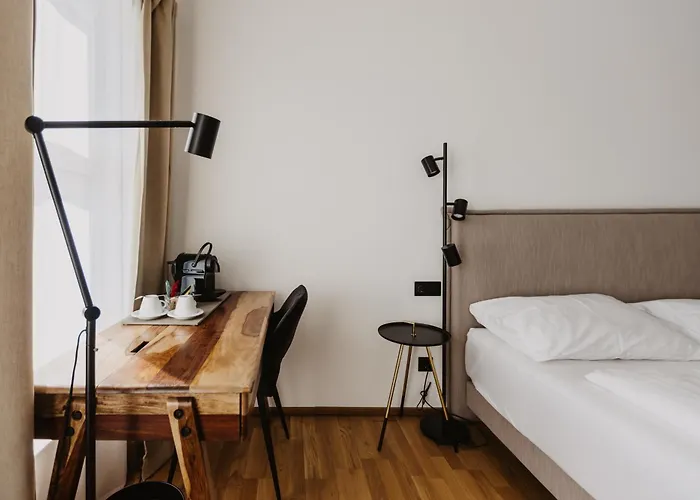 Ewitsch 13 - Garni Pensión