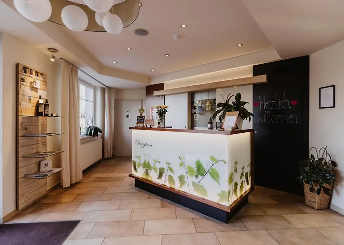 Ewitsch 13 - Garni 4* Berghausen